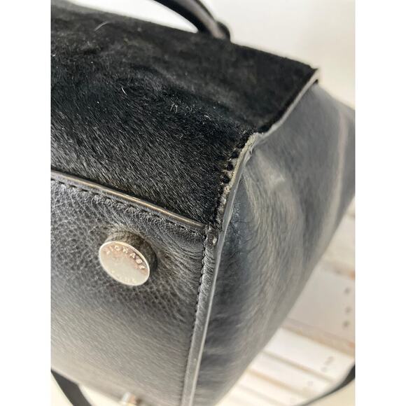 MICHAEL KORS, LARGE DYED CALF HAIR BLACK LEATHER SHOULDER BAG - Picture 7 of 16